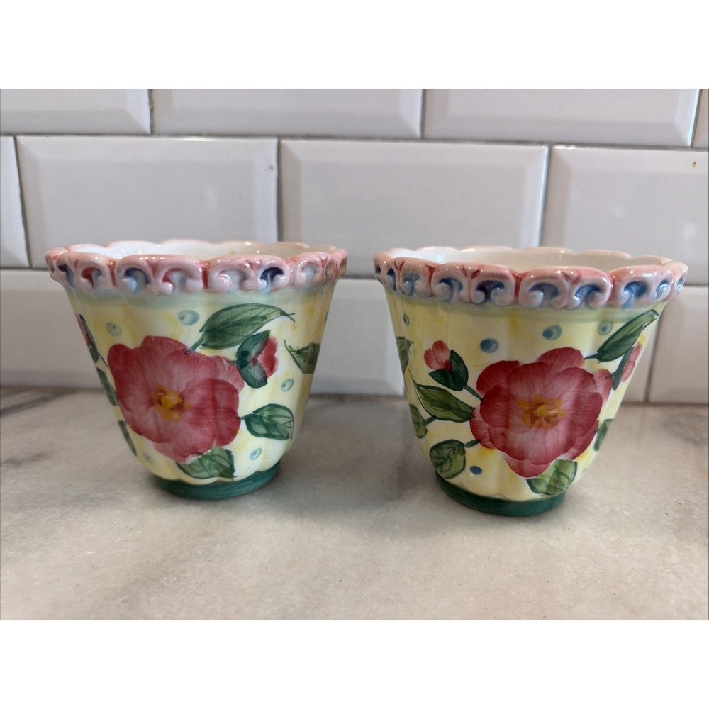Set Of 2 Floral Vintage FIB Hand Painted Flower Pot/planters GW006